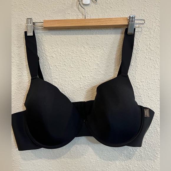 Vince Camuto Bra Women's Size 42C Black Padded Underwire Tagless - Picture 1 of 6